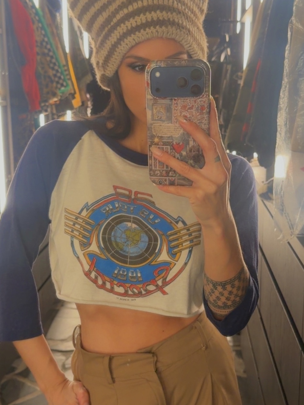 Vintage 1981 38 Special' Raglan cropped ringer Top - Navy & White